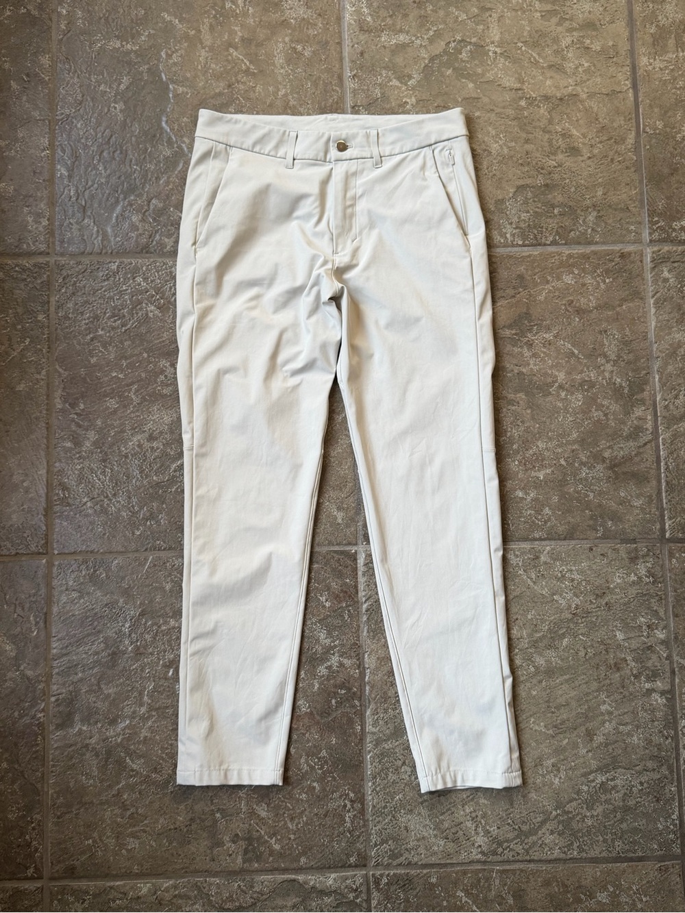 Men’s Lululemon ABC Slim-Fit Trouser Pant Warpstreme Chino Size 31x28 Khaki Golf